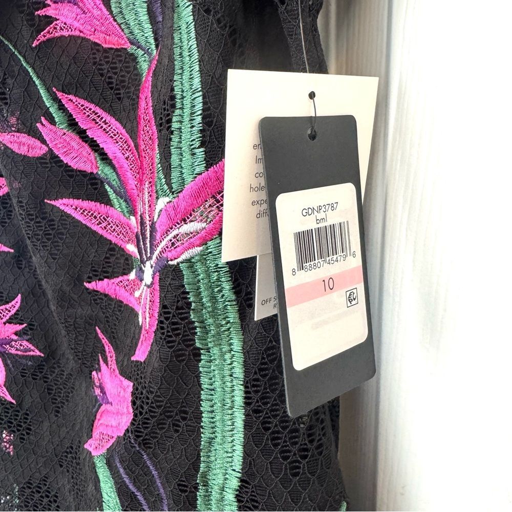 Guess Sexy Off-The-Shoulder Gorgeous Embroidered Tropical Floral Dress 10 NEW - Picture 6 of 8